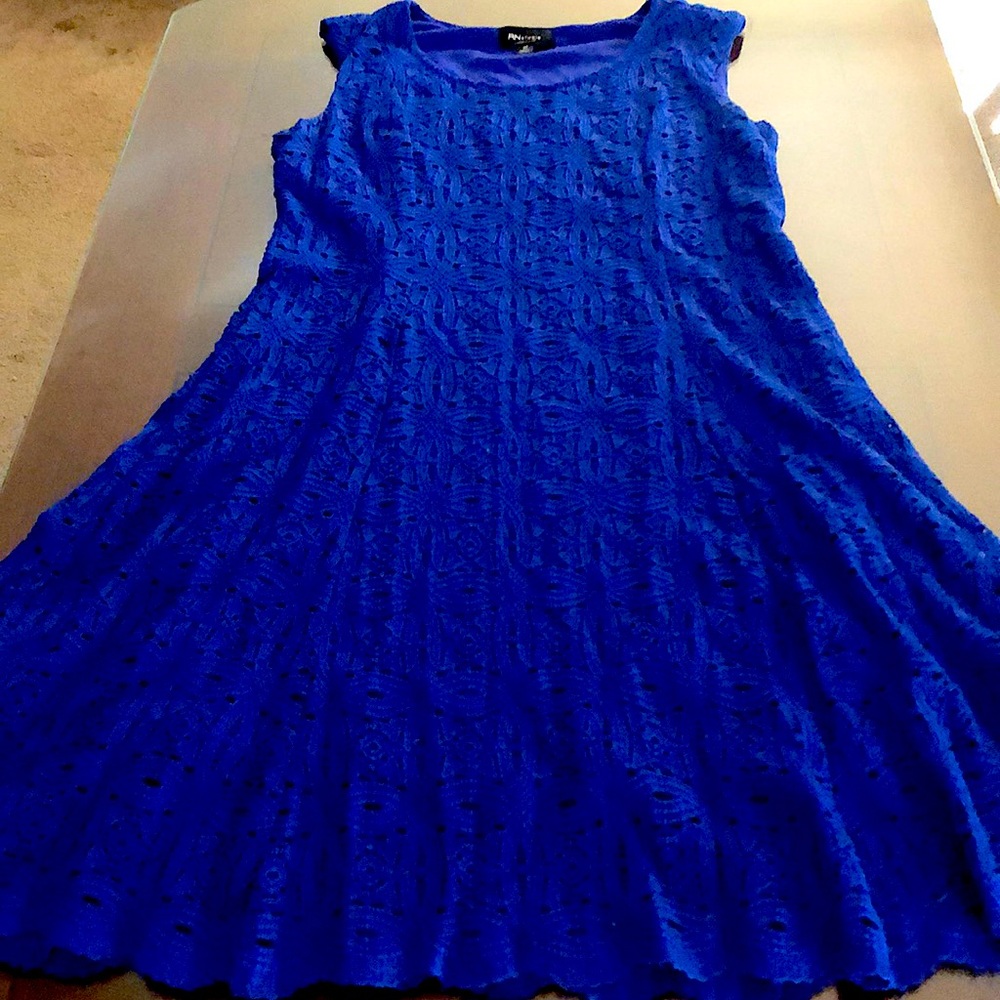 Size 10 blue dress!